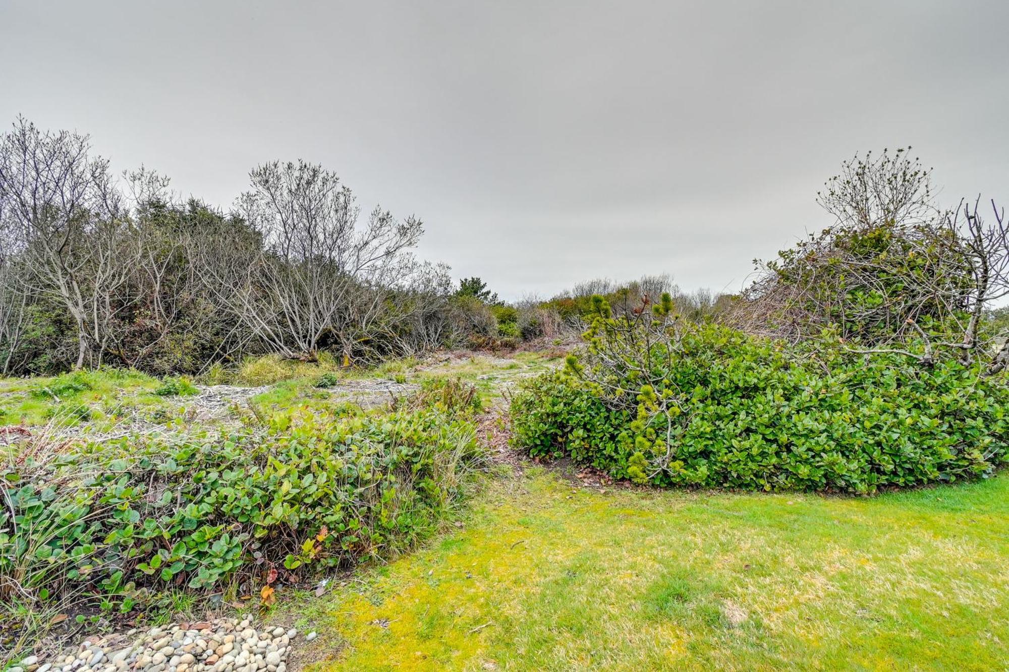 Ocean Shores Condo With Balcony Less Than 1 Mi To Beach! Eksteriør bilde
