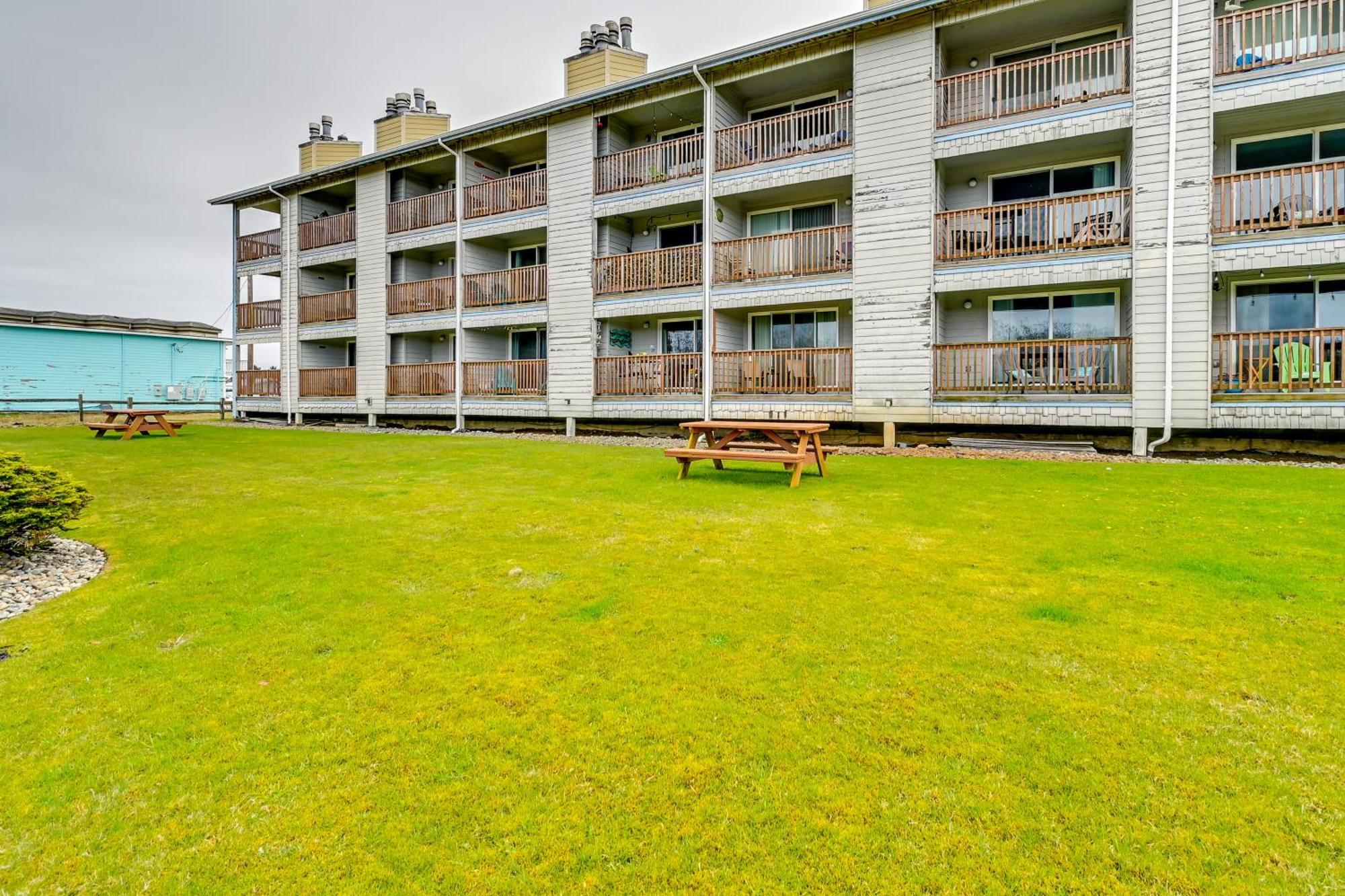 Ocean Shores Condo With Balcony Less Than 1 Mi To Beach! Eksteriør bilde